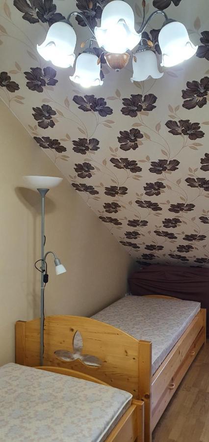 Venusz Apartman Cserkeszőlő Εξωτερικό φωτογραφία