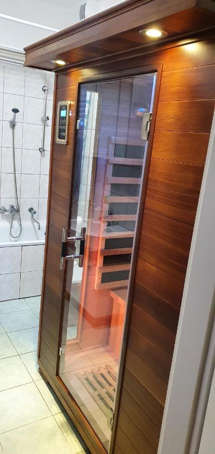 Venusz Apartman Cserkeszőlő Εξωτερικό φωτογραφία